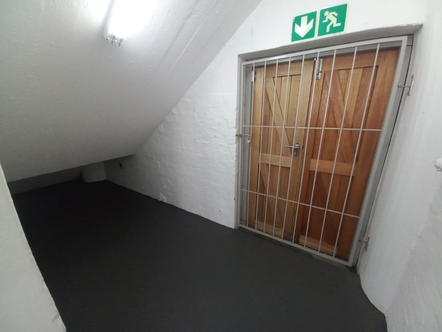 To Let commercial Property for Rent in Paarden Eiland Western Cape